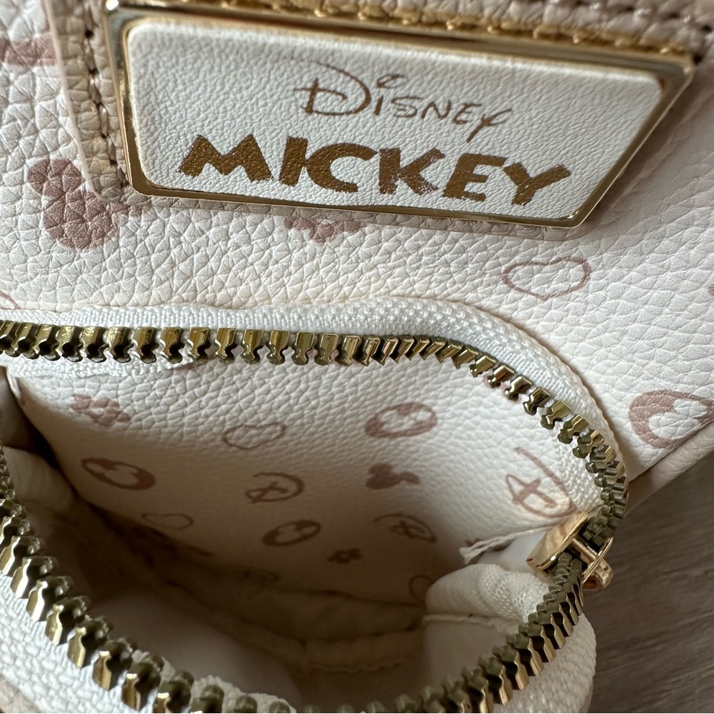 🆕 Primark Disney Mickey Mouse Crossbody Phone Holder Bag - Picture 6 of 10